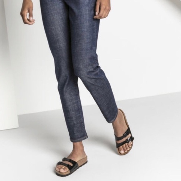 Birkenstock Shoes - Birkenstock Ibiza sandals black patent leather/birko flor size Eu 40 USA 9